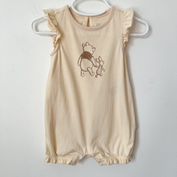 babyGap x Disney Winnie the Pooh Piglet Graphic Romper 6-12 month Girls Yellow - Picture 1 of 6